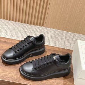 Alexander McQueen Black Leather Sneakers